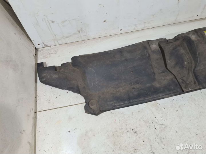 Кожух замка капота VAG Audi A6 C7 4G0807081