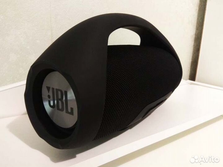 Колонка JBL Boombox