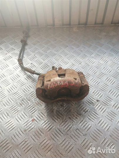 Суппорт тормозной передний правый Fiat Albea