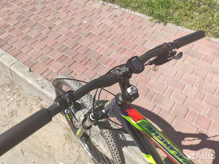 Велосипед GT Avalanche Elite 29 (2018)