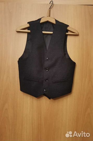 Жилетка школьная р. 116-122