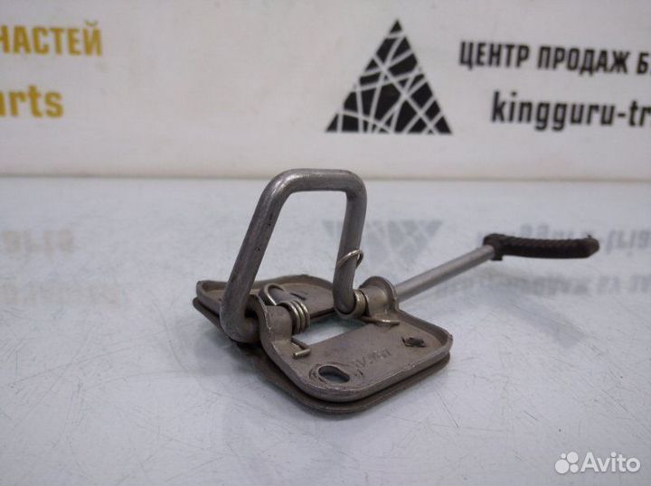 Крюк замка капота Skoda Rapid 1 NH3 рестайлинг