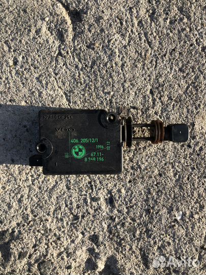 Активатор замка багажника BMW E39