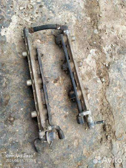 Топливная рампа Mazda Xedos 9, двигатель KF 2,0л