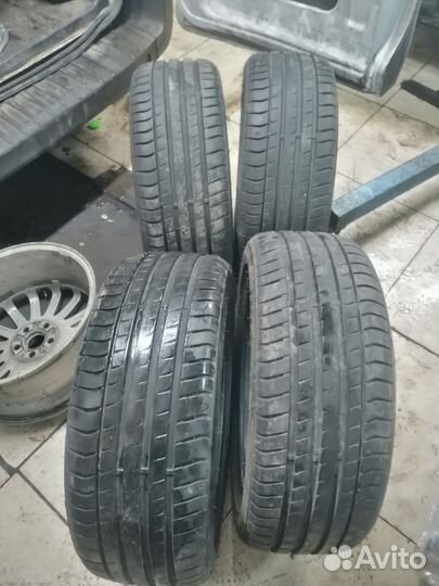 Triangle LL01 225/45 R18