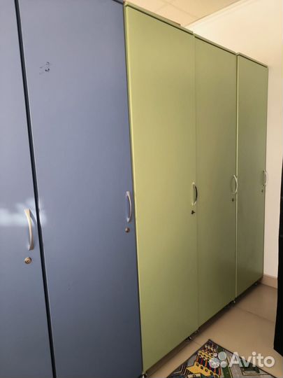 Шкафы для раздевалки