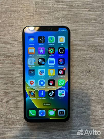 iPhone X, 64 ГБ