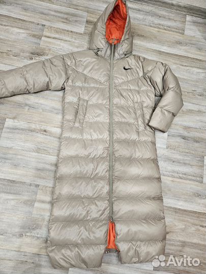 Пуховик женский длинный Nike