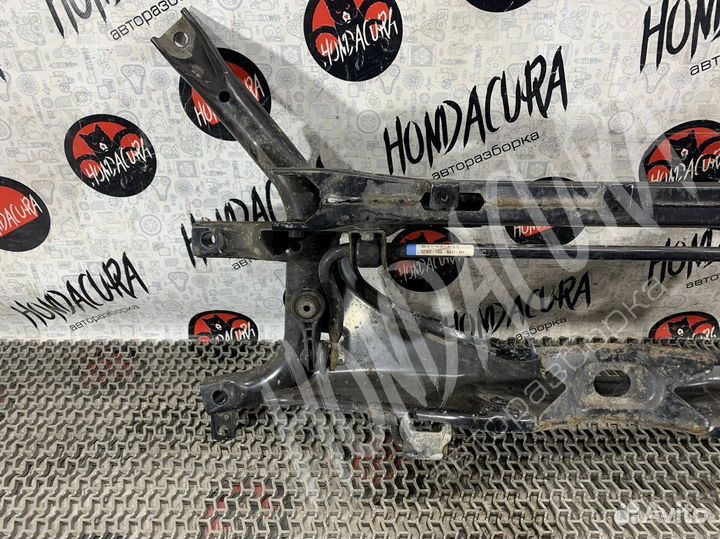 Балка подвески задняя Honda Civic