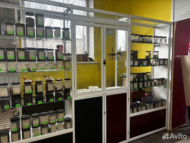 Стеклянная витрина