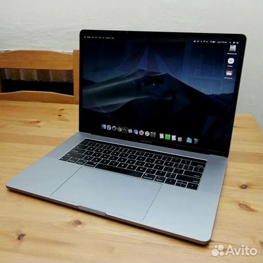 Apple macbook pro 15 2018