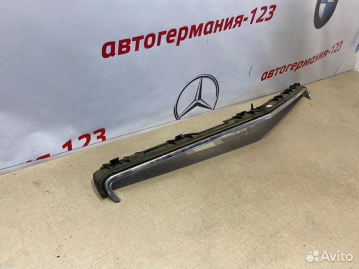 Планка радиатора Mercedes E250 C207 271.860 2010