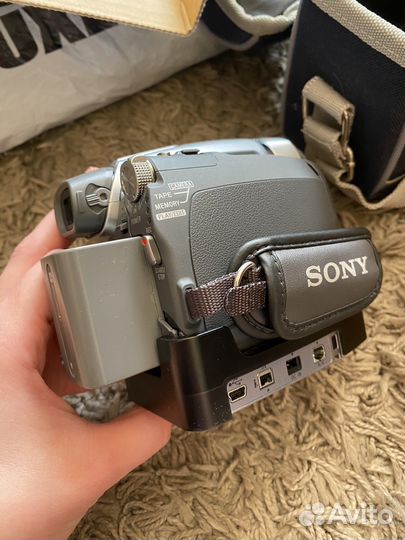 Видеокамера sony DCR-HC96E