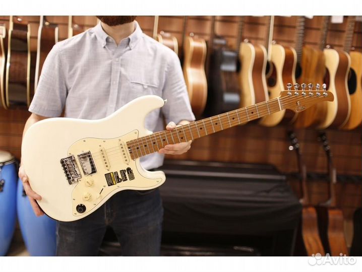 Mooer gtrs S801 White - Электрогитара со встроенны