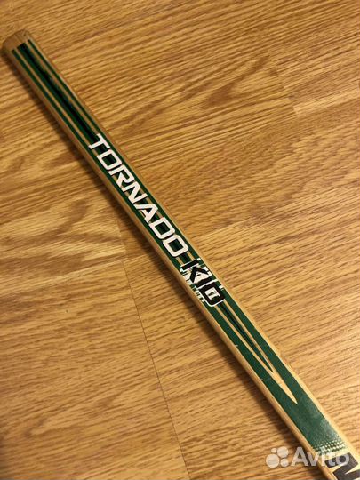 Клюшка хоккейная