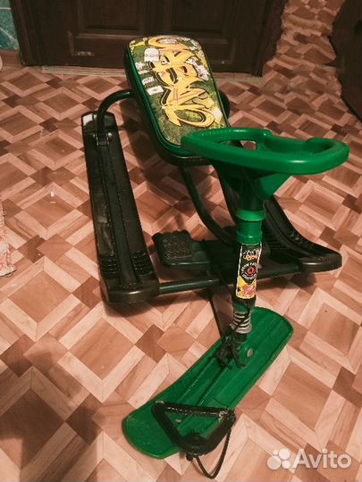 Детский снегокат бу