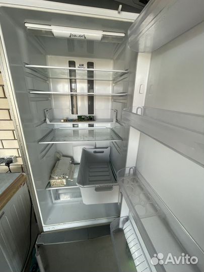 Холодильник, Hotpoint Ariston, на запчасти