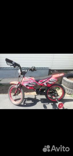 Детский велосипед- мотоцикл