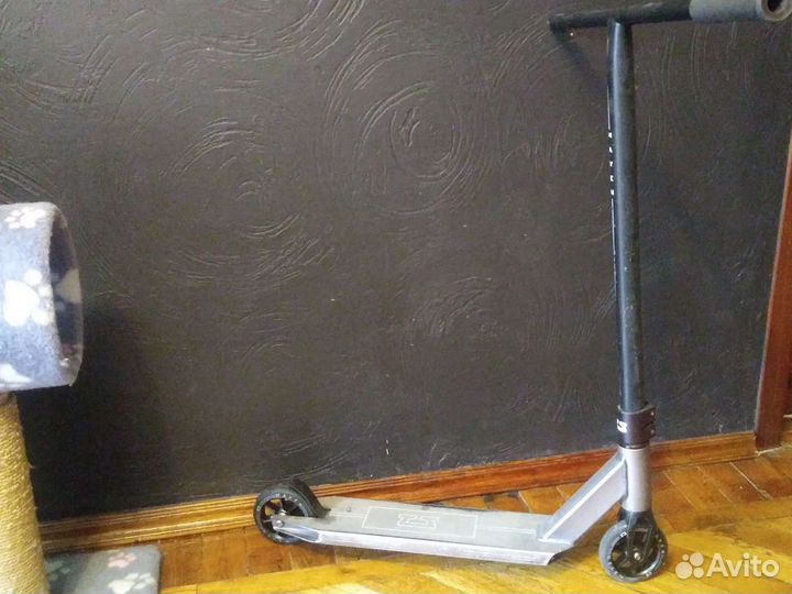 Трюковой самокат maven