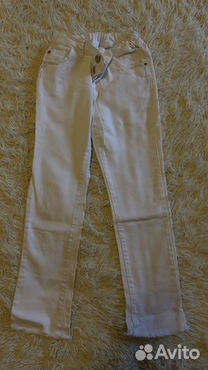 Джинсы белые 7-8 лет