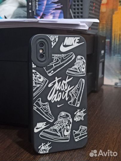 iPhone X, 256 ГБ