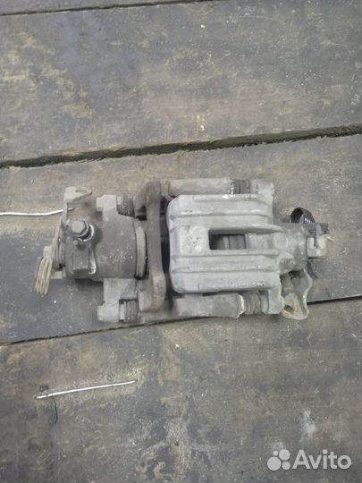 Суппорта задние Audi A4 B5 (Ауди A4 B5)