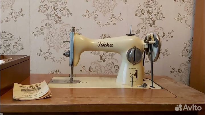 Швейная машинка tikka