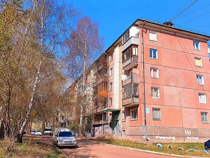 2-к. квартира, 41,8 м², 2/5 эт.