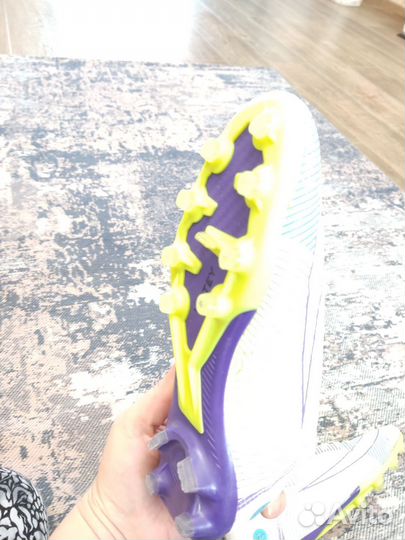 Бутсы шиповки 37 р, б/у, в хорошем состоянии