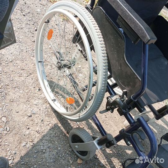 Коляска инвалидная уличная