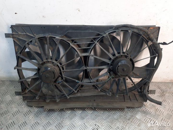 Вентилятор радиатора Jeep Compass внедорожник 2.0