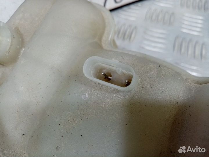 Б/У Бачок расширительный#001