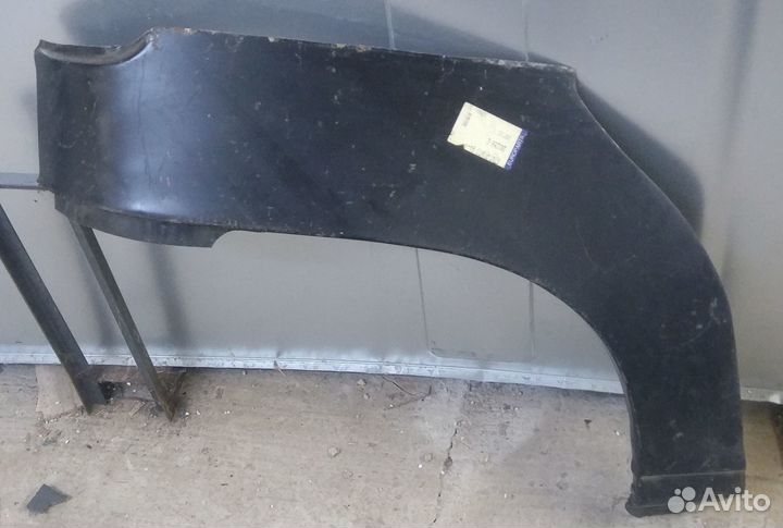 Крыло заднее правое fiat punto 93-99