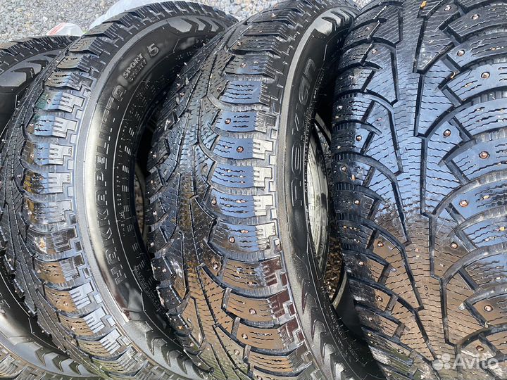 Nokian Tyres Hakkapeliitta 5 225/65 R17
