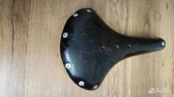 Седло кожаное хвз СССР для велосипеда