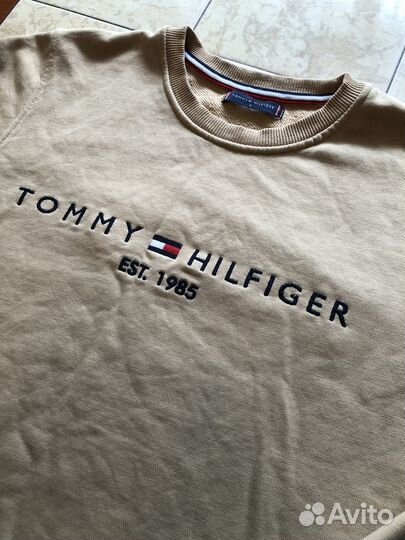 Tommy hilfiger свитшот