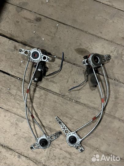 Электростеклоподъемник