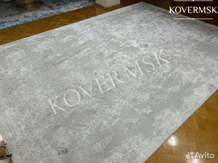 Ковер новый