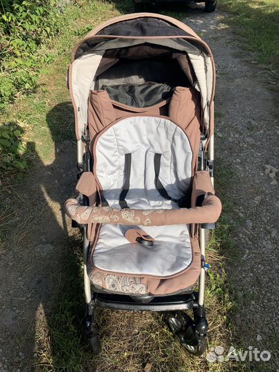 Прогулочная коляска