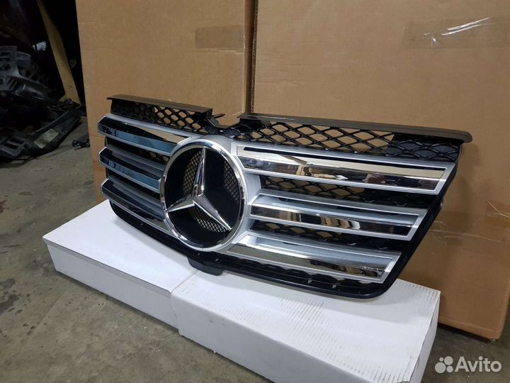 Решетка радиатора Mercedes GL164 Grand edition