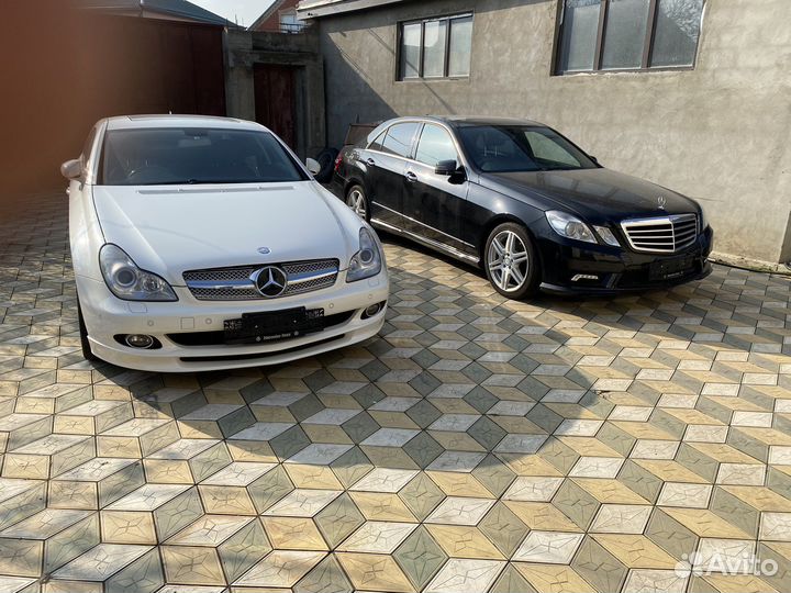 Решетка радиатора Mercedes-Benz CLS W219