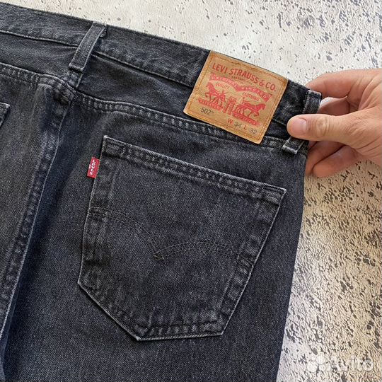 Джинсы Levis 502