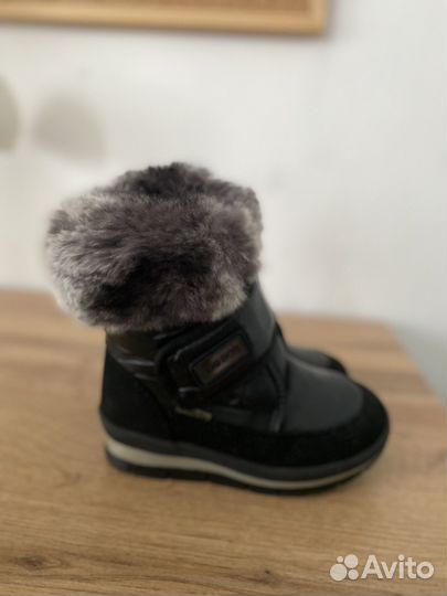 Зимние ботинки для девочки