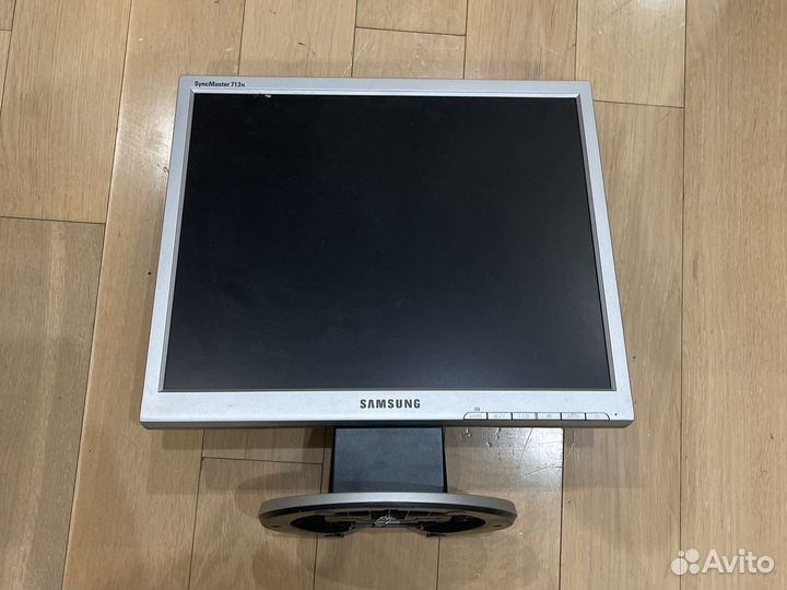 Манитор samsung