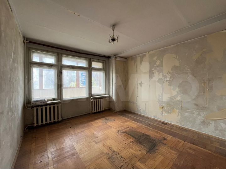 2-к. квартира, 60 м², 6/18 эт.