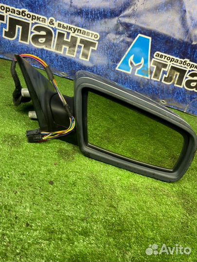 Зеркало заднего вида боковое правое Bmw 5 E61 E60