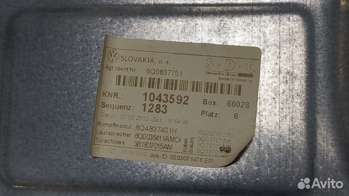 Стеклоподъемник электрический левый передний Volkswagen Polo