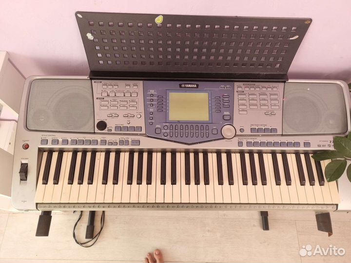 Yamaha psr-1100