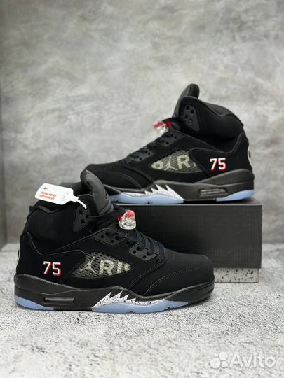 Кроссовки Nike Air Jordan 5 черные