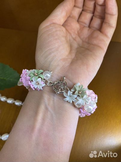 Браслет с гиацинтами